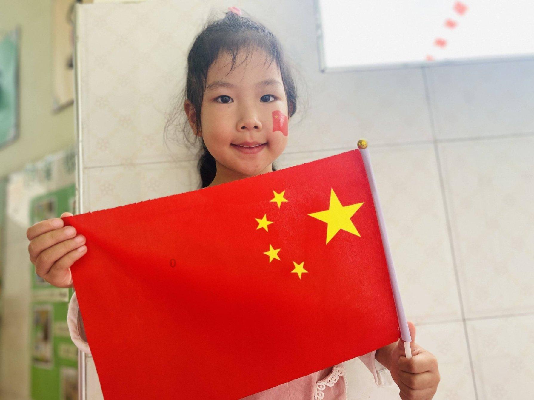 多位乐迷吐槽大理一音乐节“459元看大屏幕”，文旅局：距离远因安全需要
